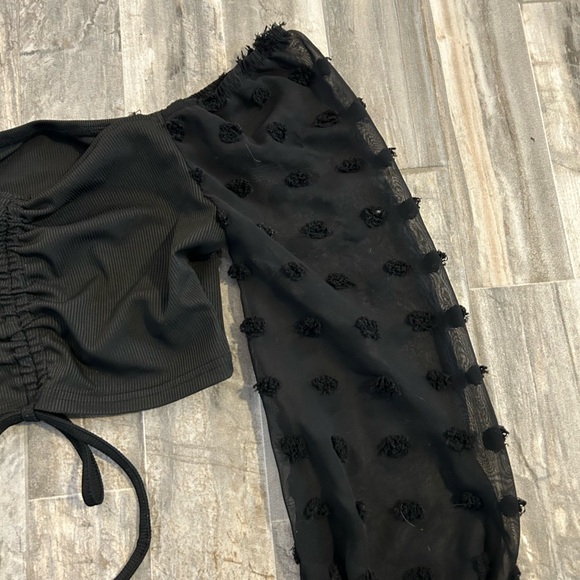 Ruched Off-Shoulder Crop Top - Picture 3 of 5